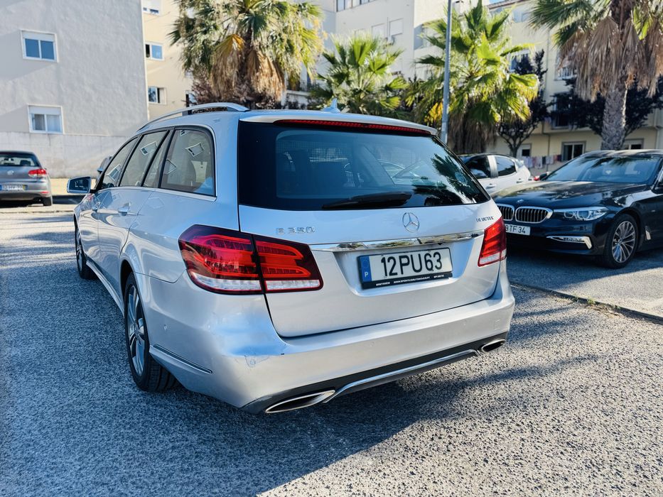 Mercedes E350 diesel ano 2015 em bom estado geral.