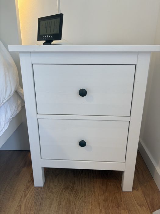 Mesa de cabeceira Ikea Hemnes
