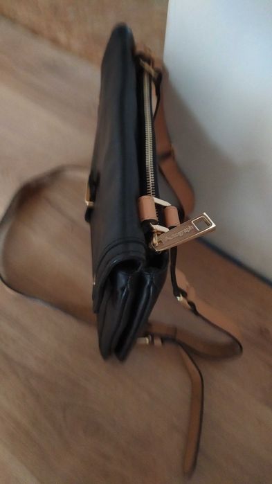 Сумка   кожанная Аutograph