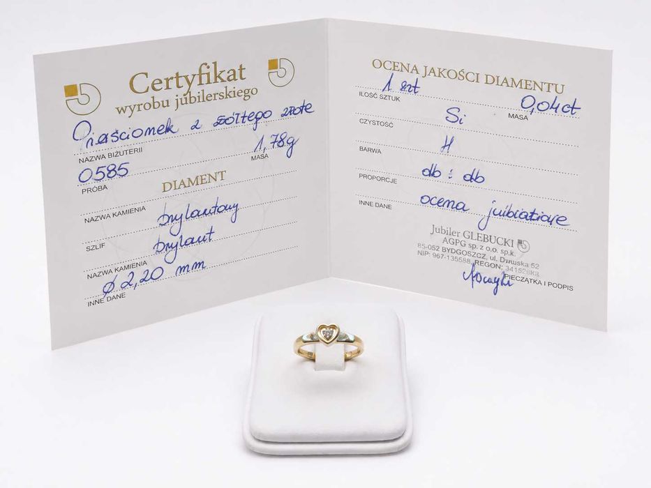 Złoty pierścionek z diamentem serduszko 585