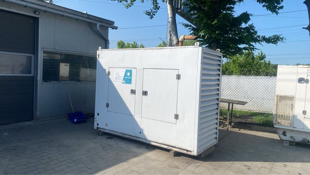 Дизельний генератор Perkins на 180 кВт (225 kVA), 3 фази