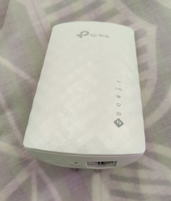 TP-LINK Extensor  WiFi RE200462421017410949121