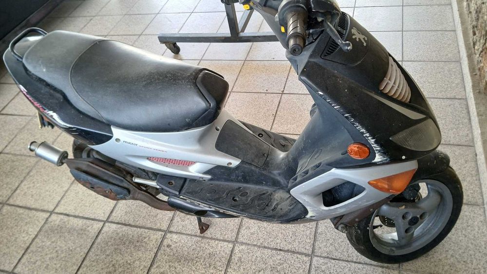Scooter Peugeot Speedfighter