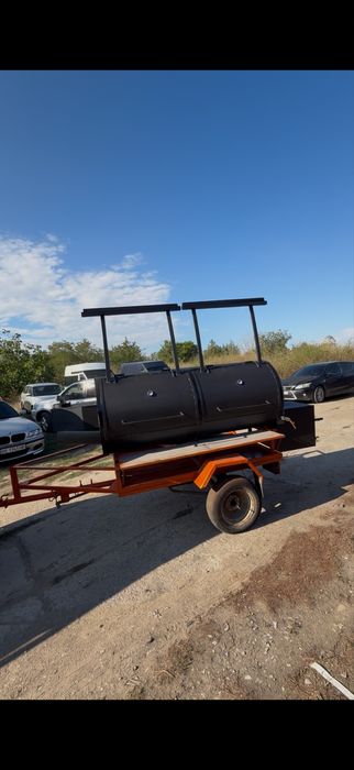 Bbq бочка смокер з топкою на причіпі