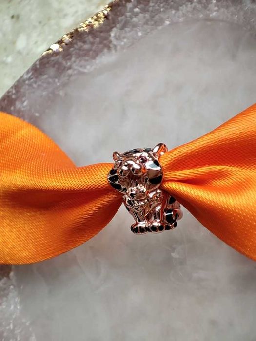 charms zawieszka srebro 925 rose gold Chiński tygrys