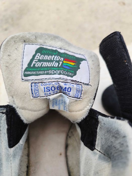 Sapatilhas/botas de competição da conceituada marca Sparco