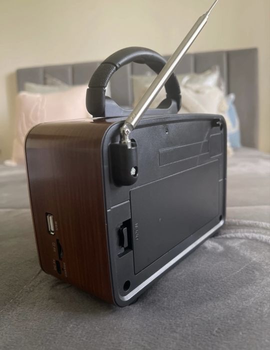 Rádio estilo antigo, NOVO