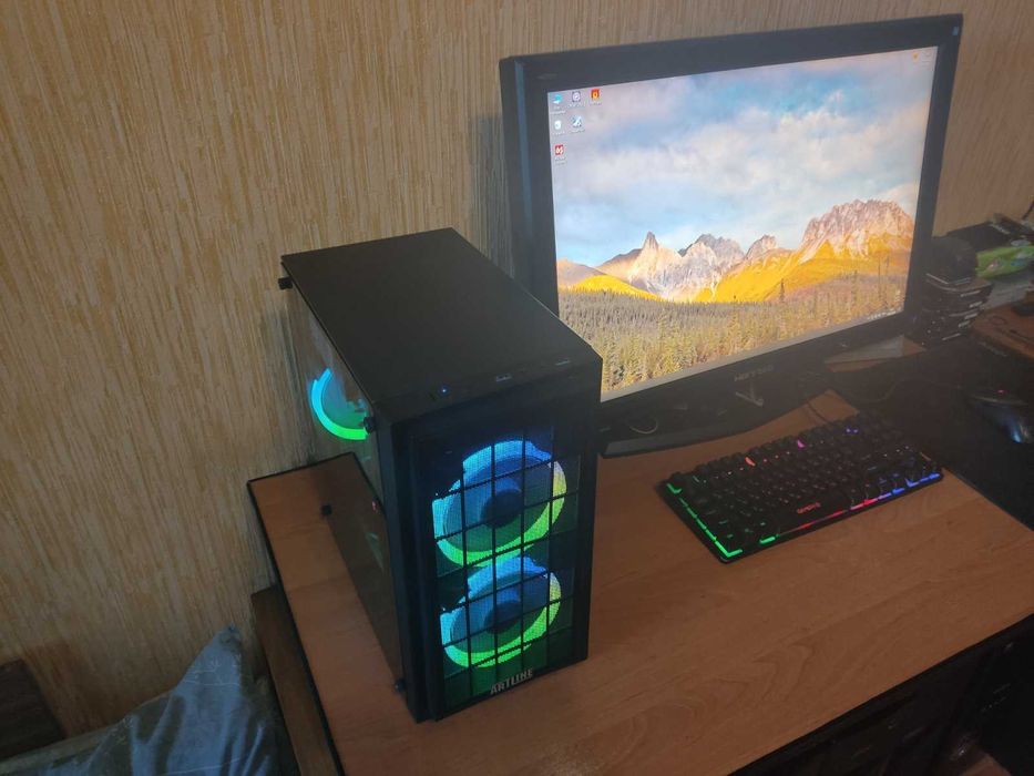 ИГРОВОЙ КОМП Intel i3-10105F(8x4,40),RX 570,DDR4 16Gb,SSD 240,HDD 1000