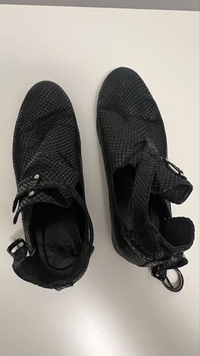 Czarne botki skóra węża 38