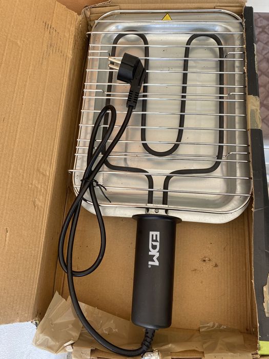 Grilador eletrico novo