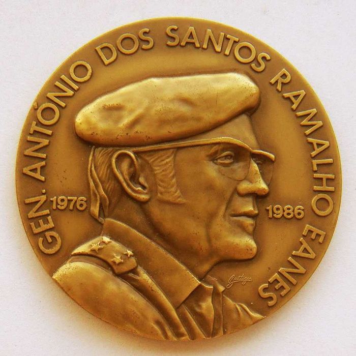 Medalha Bronze Ramalho Eanes Presidente da Republica