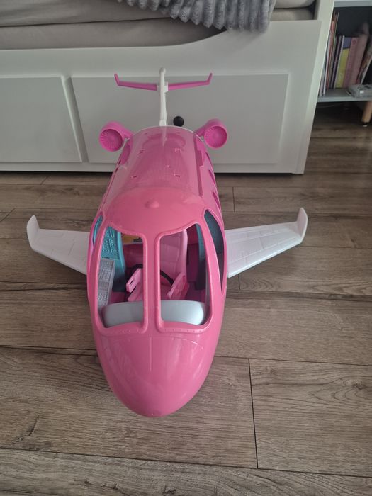 Samolot Barbie +auto gratis