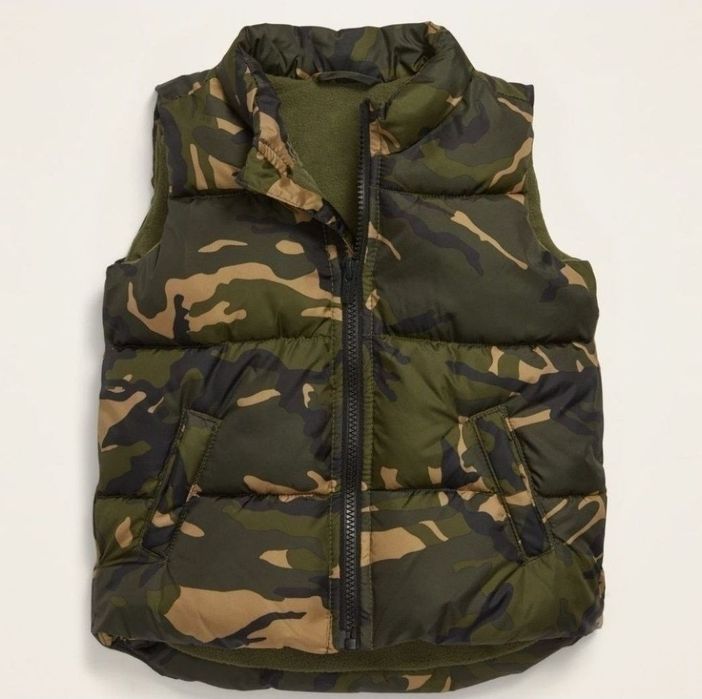 Old Navy жилетка 4t(3-4 роки)