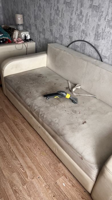 Глибока хімчистка меблів у Вас в дома. Професійне  обладнання та хімія