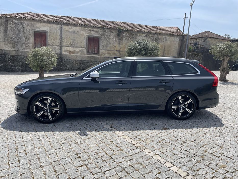 Volvo v90 R-design