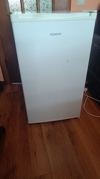 Холодильник Bomann білий