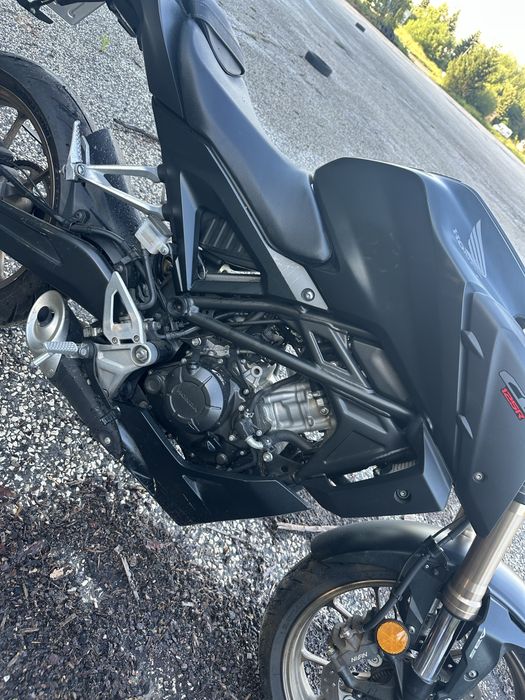 Honda CB125R daa