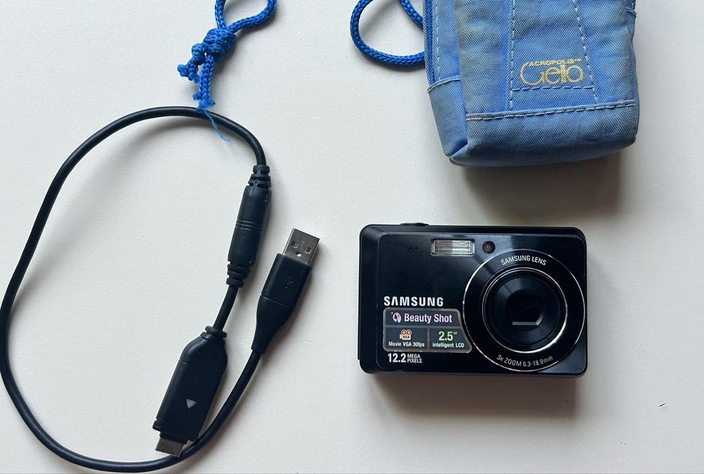 Камера Samsung es60