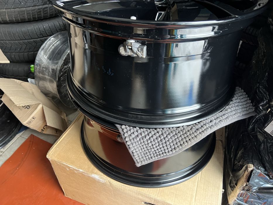 Диски  R20 5x112 VW Touareg Nevada 5 112