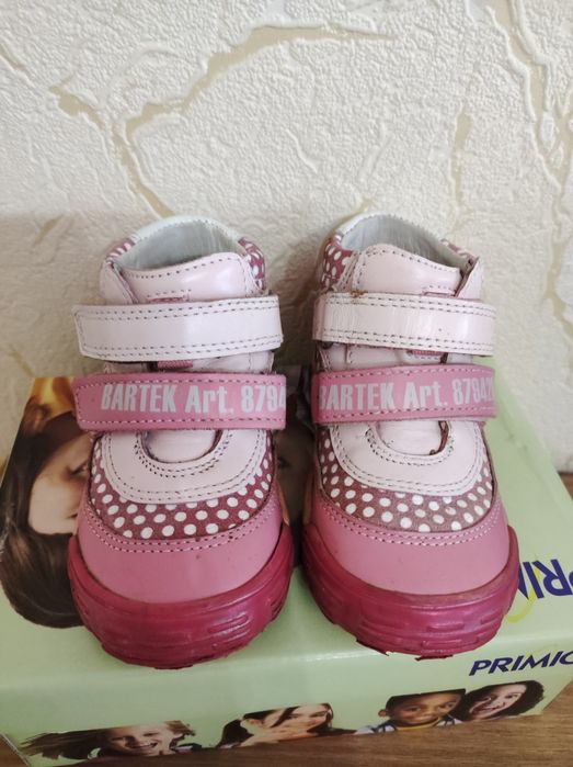 Ботинки для девочки Bartek