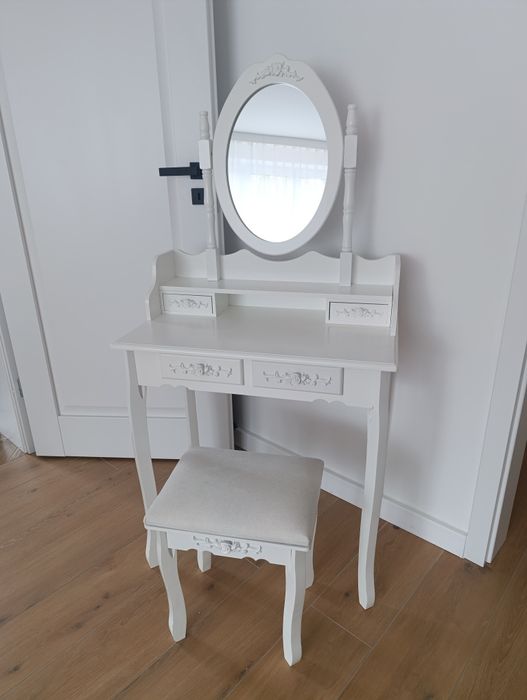 Toaletka+ taboret