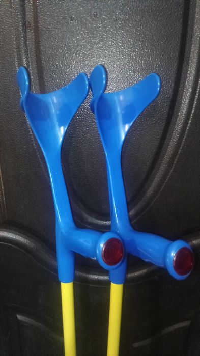 Милиці / костилі дорослі регульовані