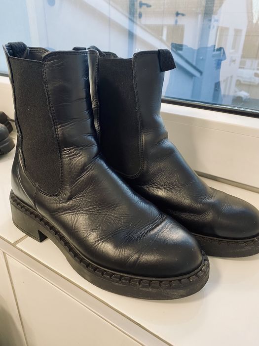 Жіночі сапоги