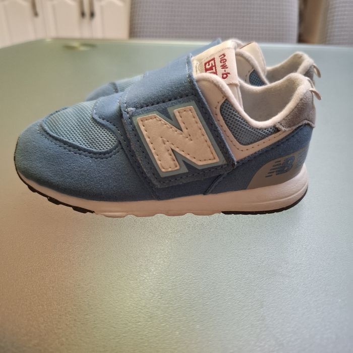 Adidasy New Balance rozm. 23