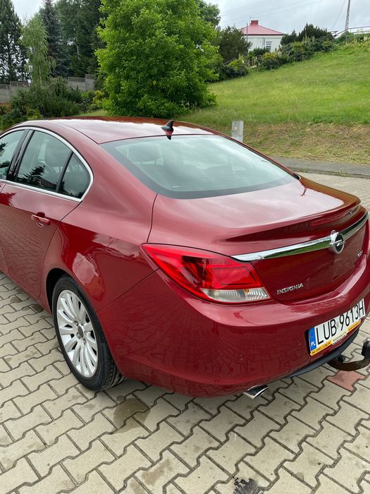 Opel Isignia w stanie bardzo dobrym