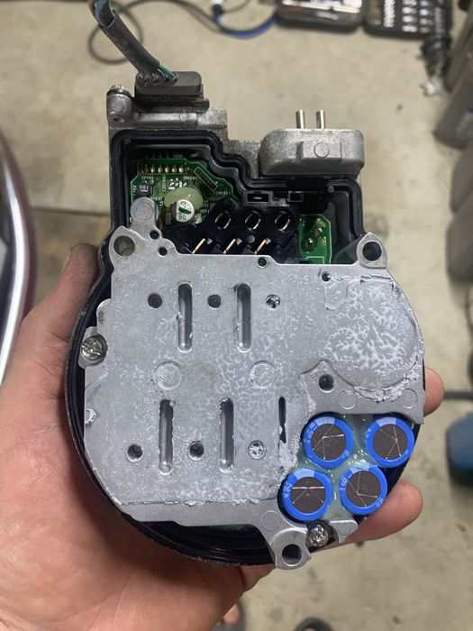 Продам мозги компрессора кондиціонера форд с-макс 2013-2018