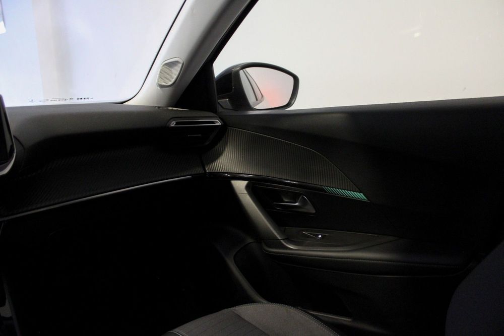 Peugeot 2008 1.5 BlueHDi Active Pack EAT8