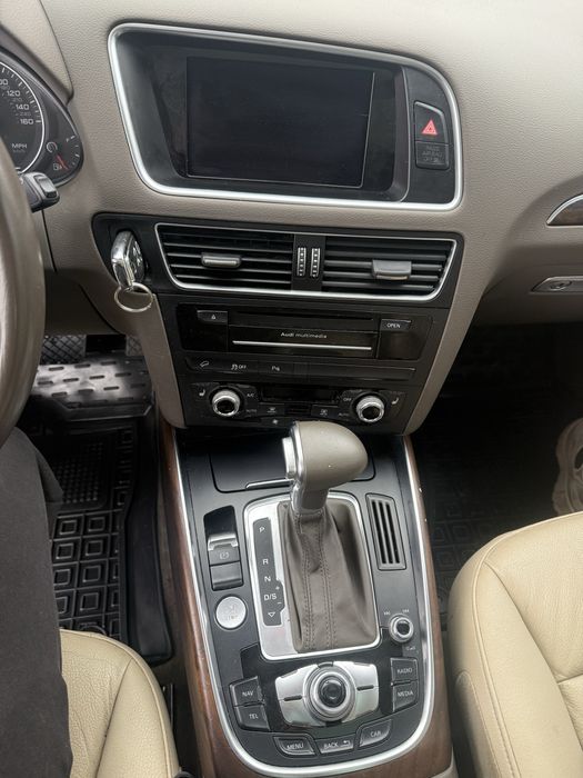 Audi q5 premium plus