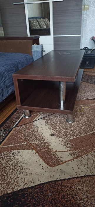 Тумба під телевізор