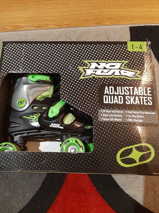 Patins gênero skate