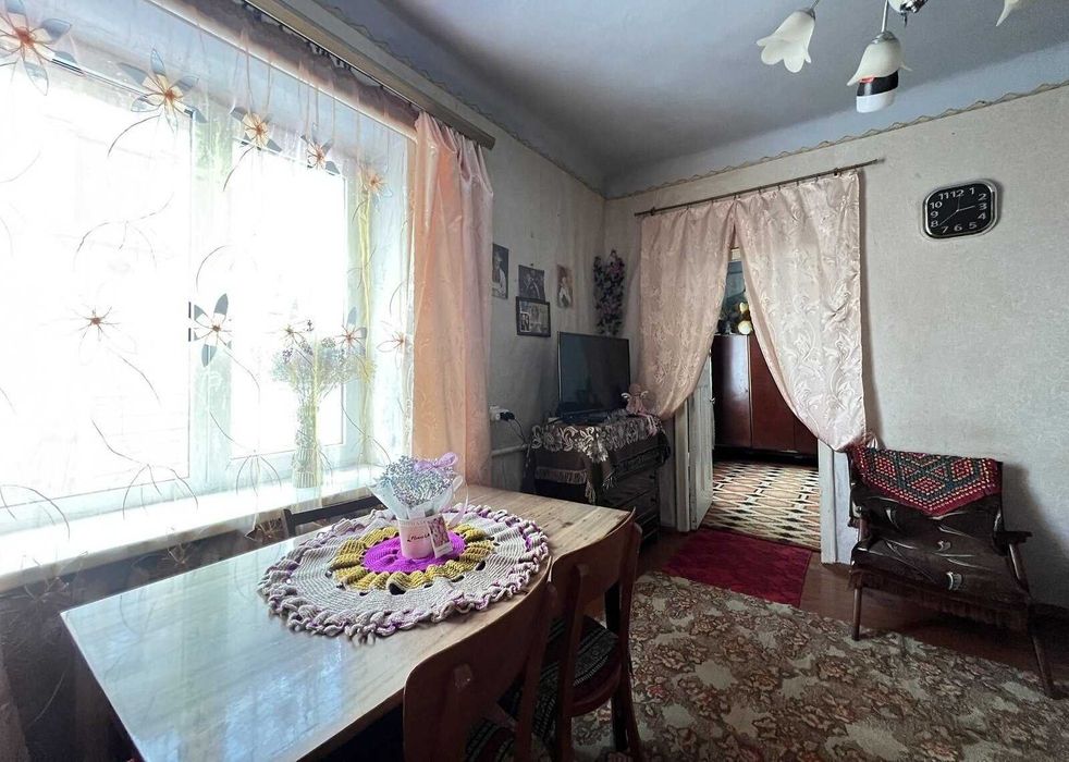 Продаж 3к квартири в Гнівані