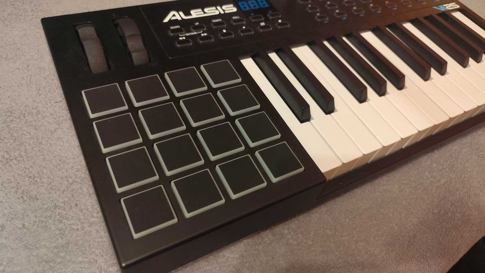 Klawiatura MIDI Alesis VI25