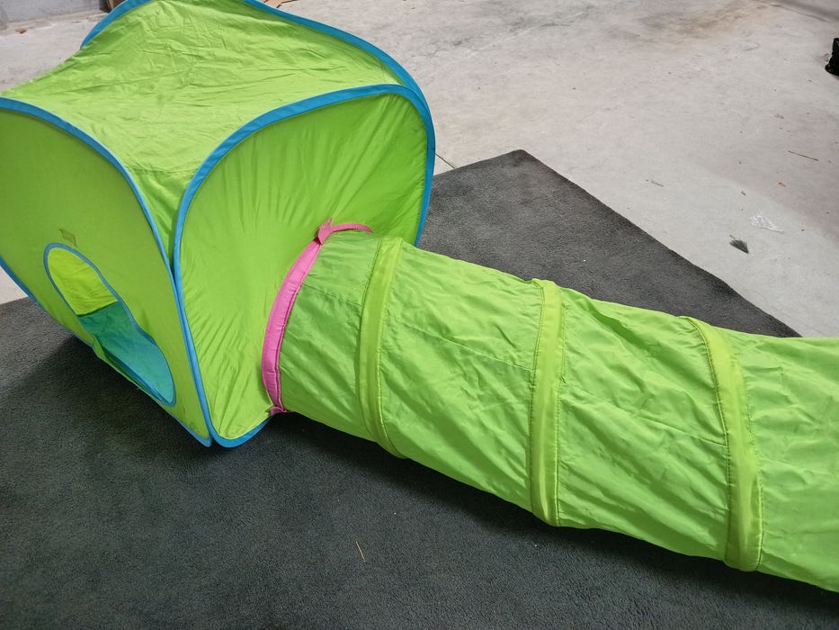 Tenda de brincar com túnel