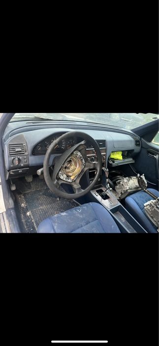 Mercedes Classe C 202  220 16.V Ano 1996