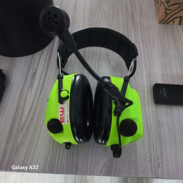 Nauszniki ochronne Peltor 3M livecom