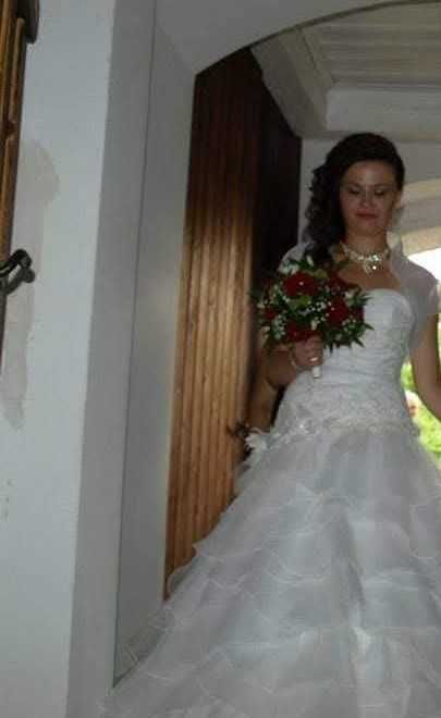 Suknia ślubna biała