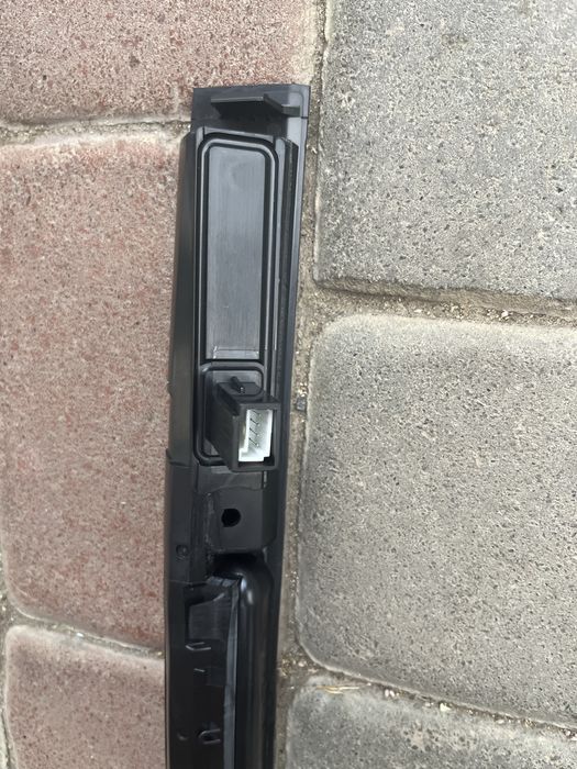 Кнопка кришки багажника подсветка номера BMW E83 X3