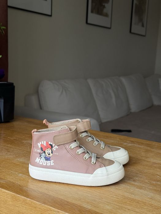 Демисезонні дитячі кросівки H&M 26 розмір