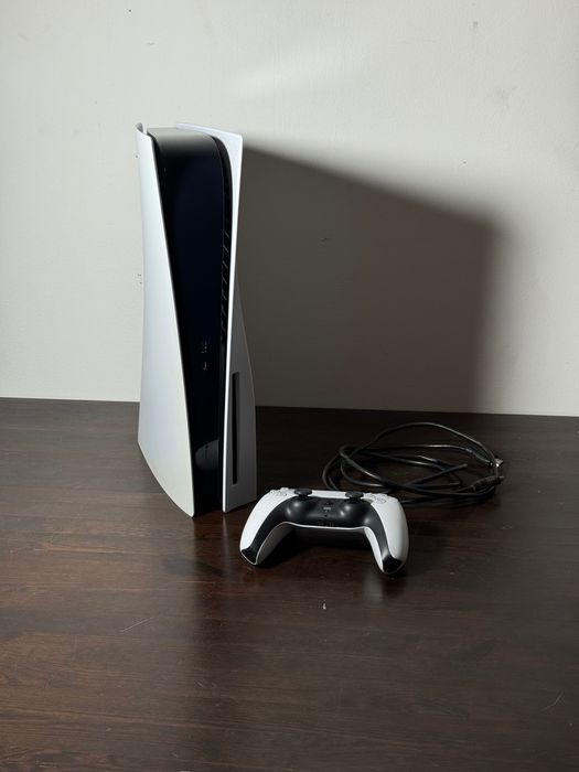 PlayStation 5 (wersja z napędem) + Kontroler DualSense | W zestawie