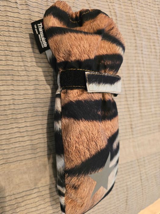 Komplet narciarski dla dziecka - kurtka 116, spodnie 122, rękawiczki