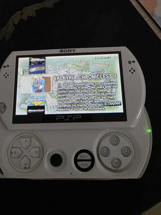 PSP GO branco desbloqueado