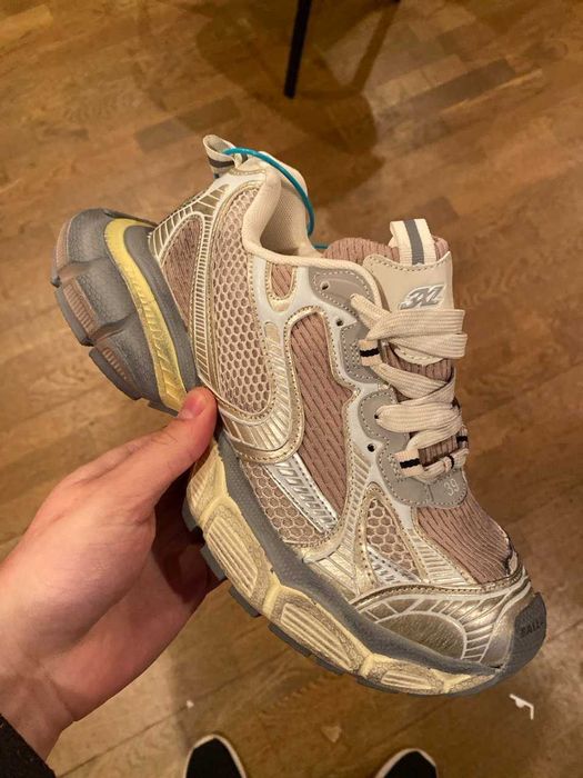 Взуття balenciaga 3xl purple , dirty beige , white кросівки баленсіага 3хл