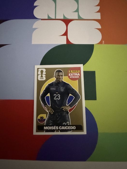 Cromo Moisés Caicedo Extra Sticker FIFA World Cup 2026