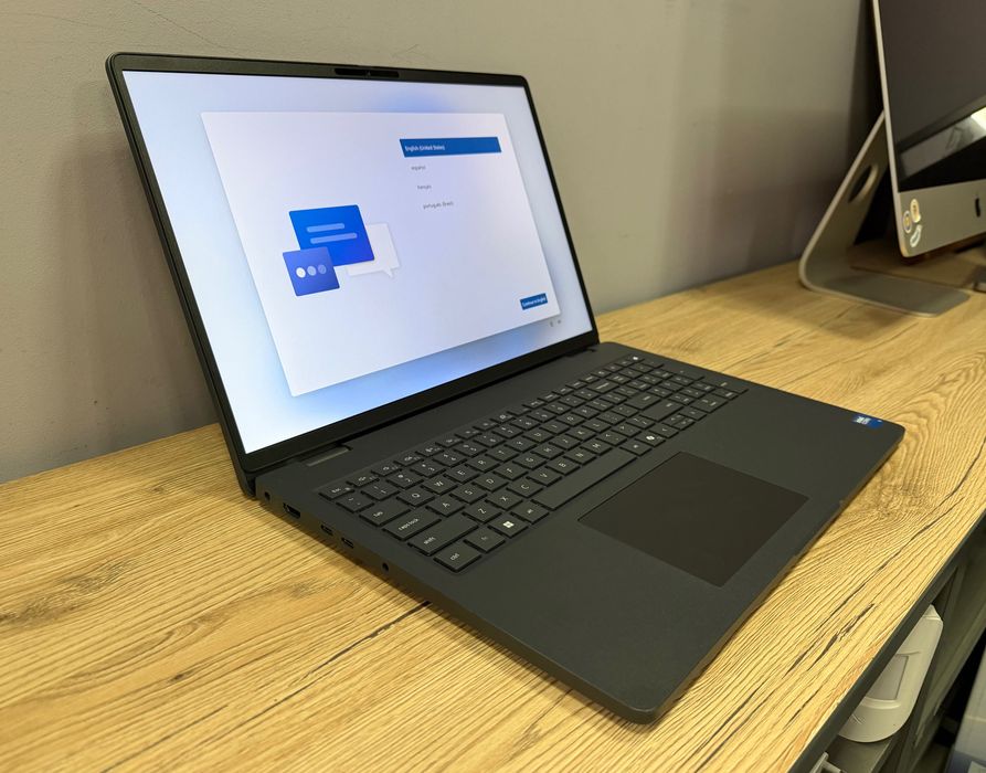 Dell Pro 16 PC16250 Ultra 5 120U /32 Ram/ 512/FHD+