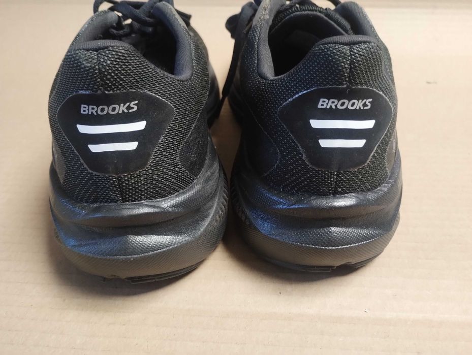 buty do biegania biegowe 39 Brooks Ghost 17 GTX idealny stan