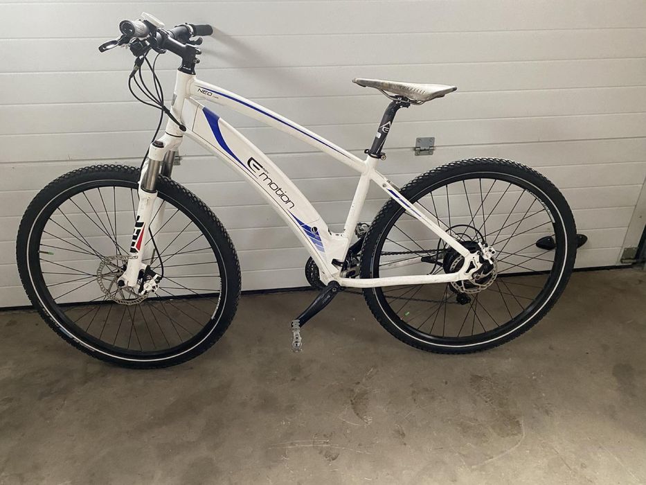 Продам електровелосипед e-motion